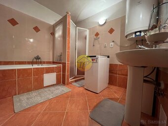 HOTOVÝ Rodinný dom na predaj v obci Poráč - 19
