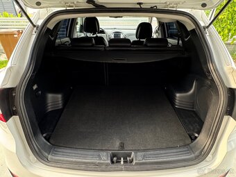 HYUNDAI IX35 2.0CRDI 4X4 - 19