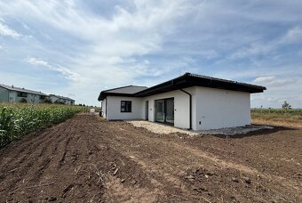 / Rezervované / 4 izbová NOVOSTAVBA rodinného domu, Zeleneč - 19