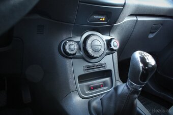 Ford Fiesta 1.0 EcoBoost SCTi Edition X - 19