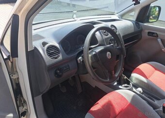 Volkswagen Caddy 1,9 TDI MAXI nafta manuál 77 kw - 19