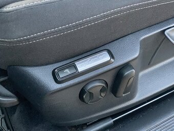 Volkswagen Passat - 19