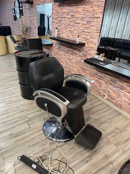 Predám zariadenie kaderníctva a iné - 19