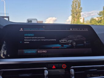Predám  BMW Rad 3 330e PHEV A/T - 19