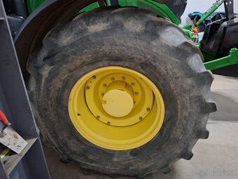 JOHN DEERE 6250 R 4X4 - 19