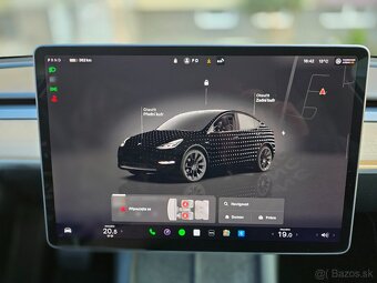 Tesla Model Y Long Range AWD Dual Motor 09/2022 - 19