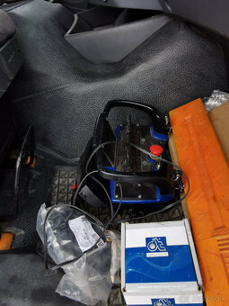 Prodám MERCEDES-BENZ AXOR 2533 L 6X2 E4 valník s hydr. rukou - 19