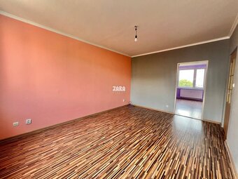 Nám. Kozmonautov- 2 izbový byt, 51 m2, čiastočná rek. KÚPOU - 19