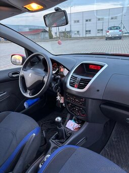 Na predaj PEUGEOT 206+,1.4i,54kw,r.v.2012 - 19