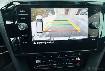 VVW Passat Variant 2.0 TDi DSG Business 2023 110kW NAVI,LED - 19