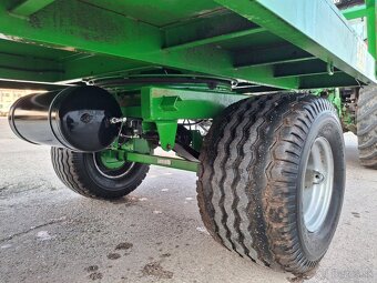 Traktorový príves PRONAR T026 - 19