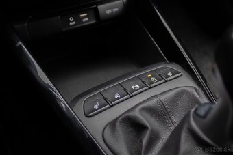 Kia Stonic 1.4GDi Gold M6 - 1.majiteľ - 19