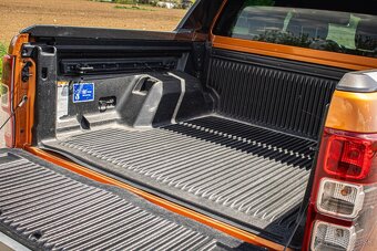 Ford Ranger 3.2 TDCi DoubleCab 4x4 WildTrak aj na splátky - 19