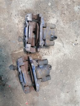 Brzdové strmene bmw e39 e46 e53 e60 e70 - 19