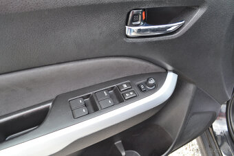 Suzuki Vitara 1.6i A/T - 19