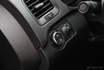 Opel Insignia 2.0 CDTI 163k Business AT6 - 19