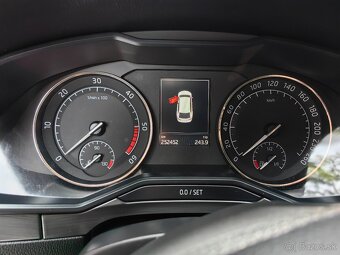 Škoda superb 140kw 2017 252 000km automat - 19