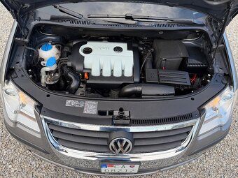 Volkswagen Touran 1.9TDI Conceptline - 19