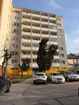 EXKLUZÍVNE NA PREDAJ 2-IZBOVÝ BYT , KROMPACHY - 19