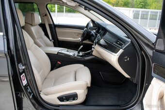 BMW Rad 5 Touring 530d xDrive Luxury F11 - 19