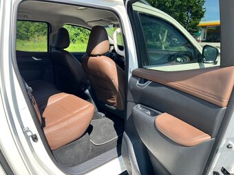 Mercedes-Benz X trieda 250 d 4matic A/T - 19