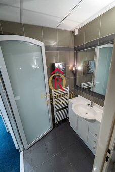 Meštiansky dom v centre Banskej Bystrice s kvalitnou rekonšt - 19