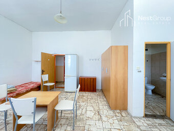 NA PRENÁJOM UBYTOVŇA, PARKOVANIE PRE 20 ÁUT, SKLADY, ŠOPORŇA - 19