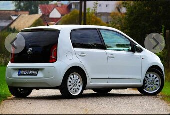 Vokswagen Up - 19