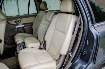 Volvo XC90 XC 90 D5 Summum A/T 7m - 19