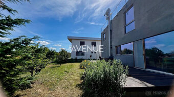 AVENUE | unikátny nízkoenergetický dom, krásne prostredie, 1 - 19