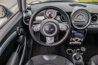 Mini Cooper R56, 1.6l benzin, 2009, BRG edicia - 19