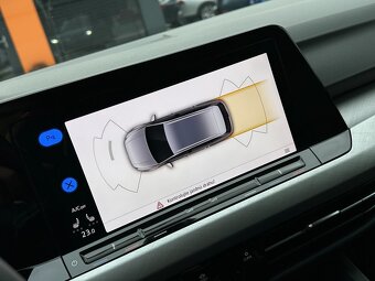 Volkswagen Golf Variant 2.0 TDi - 19