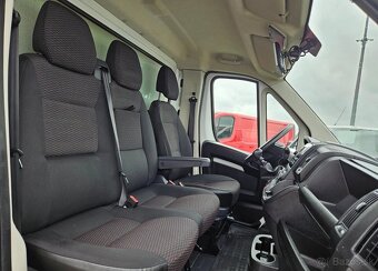Peugeot Boxer 2.2 HDi 165 koni 8 paletovy kontajner rok 2021 - 19