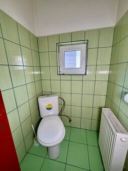 Rodinný dom na pokojné bývanie v Liptovských Revúcach - 19