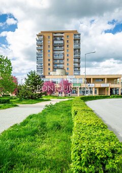 NOVÁ CENA:3-IZBOVÝ PENTHOUSE OBKLOPENÝ TERASAMI V TRNAVE - 19