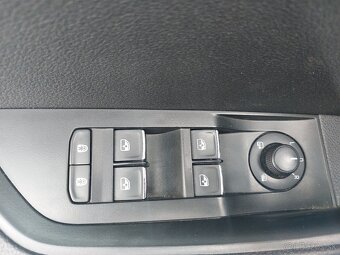 Škoda Superb Combi 3 2.0 TDI DSG - 19