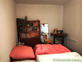 Historická vilka pod hradom Beckov na predaj - 19