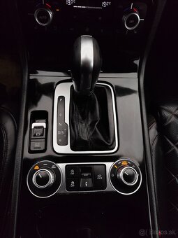 VW Touareg 3.0 TDI 193 kW R-Line Executive Edition - 19
