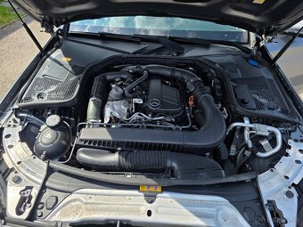 Mercedes-Benz C 180 D - 19
