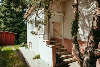 4i RODINNÝ DOM, HOLÍČ, Potočná ulica - 19