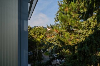 Predaj priestranného 2i. bytu v obľúbenej lokalite Chrenová– - 19