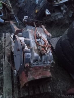 ZETOR 12145 8145 NAHRADNE DIELY NA KRYSTAL - 19