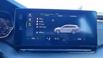 Škoda Octavia Combi 2,0 TDi Ambition + 85KW M6 Virtual Cocpi - 19