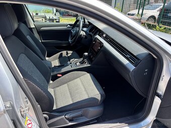 Volkswagen Passat Variant 2.0 TDI EVO Business DSG - 19