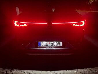 VW ID.5 150 KW 82KWh 5/2022 1.majitel DPH tažné zařízení - 19
