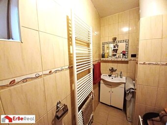 Predaj 3 izbového RD s altánkom, garážou a záhradou - 19