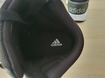 Topánky Adidas HOOPS 3.0 MID 40 - 19