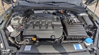 ŠKODA  SUPERB  COMBI  2,0 TDI  L&K   4x4    DSG - 19