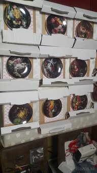 Porcelánový kalendár - 19