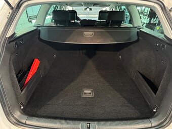 Volkswagen Passat Variant 2.0 TDI Comfortline - 19